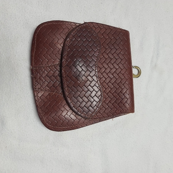 Brown Woven Leather Clip On Pouch Bag - Picture 10 of 10